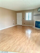 1575 W Warm Springs Rd, Unit 3412 in Henderson, NV - Building Photo - Building Photo