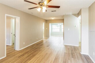 4626 20th Ave N in St. Petersburg, FL - Building Photo - Building Photo