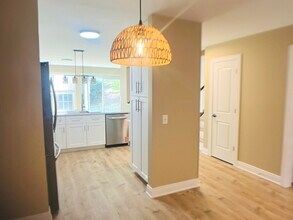 1683 Vermont Dr in Elk Grove Village, IL - Building Photo - Building Photo