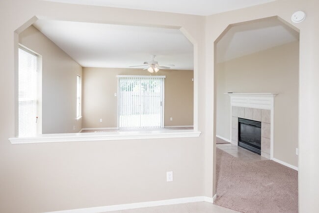 3111 Wild Turkey Ln in Pearland, TX - Building Photo - Building Photo