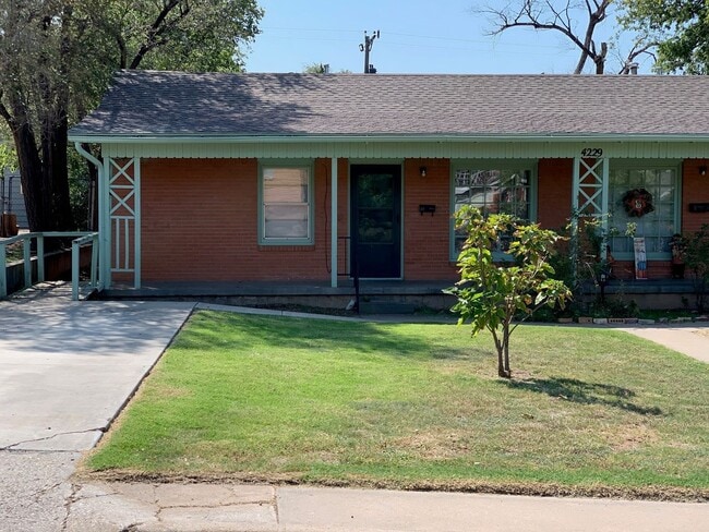 4229 SW 2nd Ave in Amarillo, TX - Building Photo - Building Photo