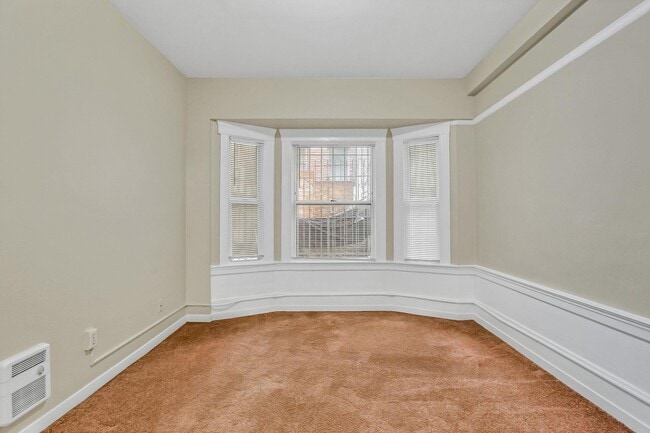 839 Leavenworth