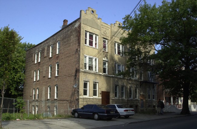 159 Bergen Ave in Jersey City, NJ - Building Photo - Building Photo