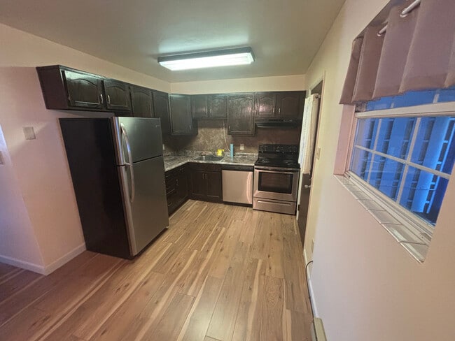 property at 56 Saratoga Ct