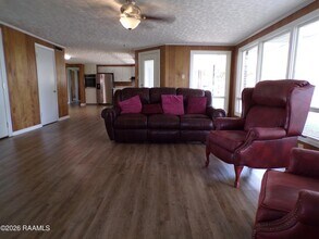 208 Thoroughbred Dr in Lafayette, LA - Building Photo - Building Photo