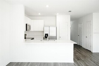 1824 Rock Elm Rd in Davenport, FL - Building Photo - Building Photo