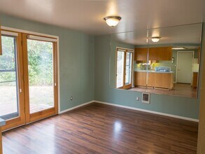 3905 SW Western Blvd in Corvallis, OR - Building Photo - Building Photo