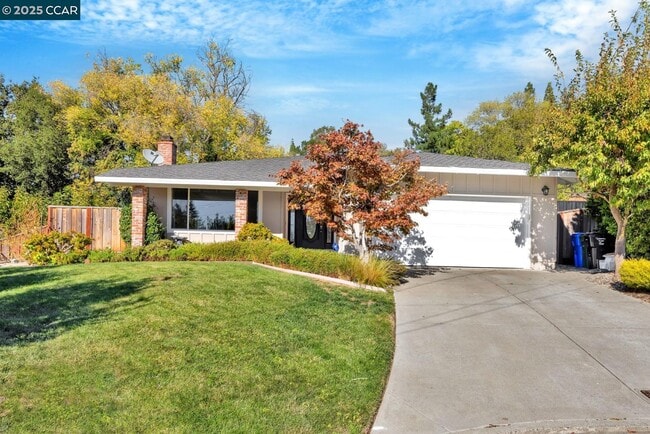 property at 3142 Windsor Ct