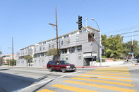 2001 - 2029 Olympic in Santa Monica, CA - Foto de edificio - Building Photo