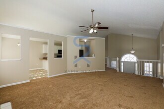 5747 Graceland Dr SW in Powder Springs, GA - Building Photo - Building Photo