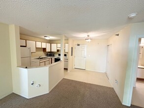 16955 Toronto Ave SE, Unit 310 in Prior Lake, MN - Building Photo - Building Photo