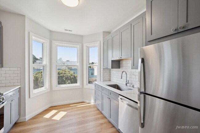 5010 Geary Blvd in San Francisco, CA - Building Photo - Building Photo