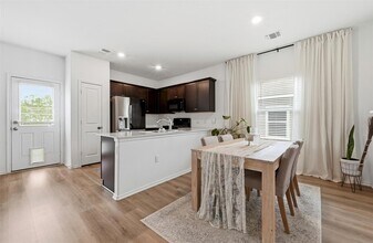 7602 Poppy Petal Dr in Austin, TX - Foto de edificio - Building Photo