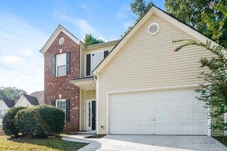 7470 Royale Ct in Riverdale, GA - Building Photo - Building Photo