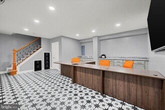 2400 Annapolis Rd in Baltimore, MD - Building Photo - Building Photo