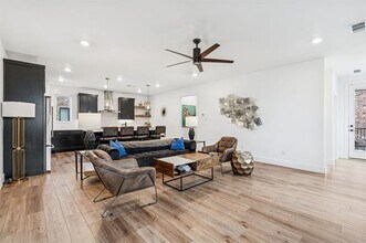 1545 Cosette Dr in Dallas, TX - Building Photo - Building Photo