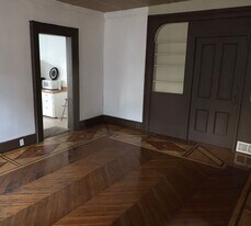 1007 7th St S in La crosse, WI - Building Photo