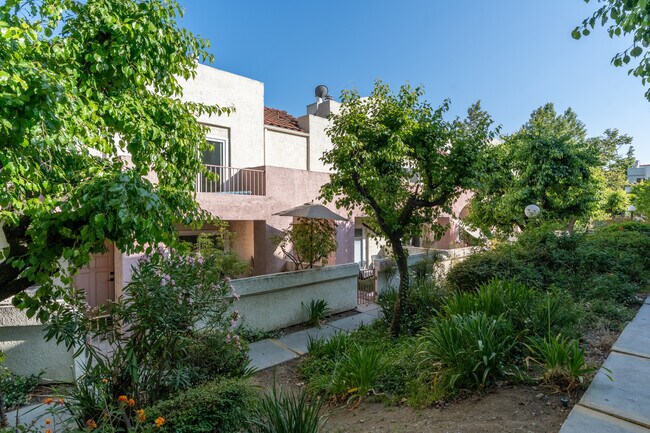 Portofina Villas in Pacoima, CA - Building Photo - Building Photo