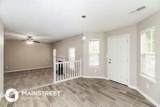 215 Laura Cir in College Park, GA - Building Photo - Building Photo