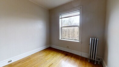 822 Reba Pl in Evanston, IL - Building Photo - Building Photo