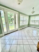 122 Old Amherst Rd in Sunderland, MA - Building Photo - Building Photo