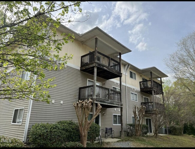 property at 303 Smith Level Rd