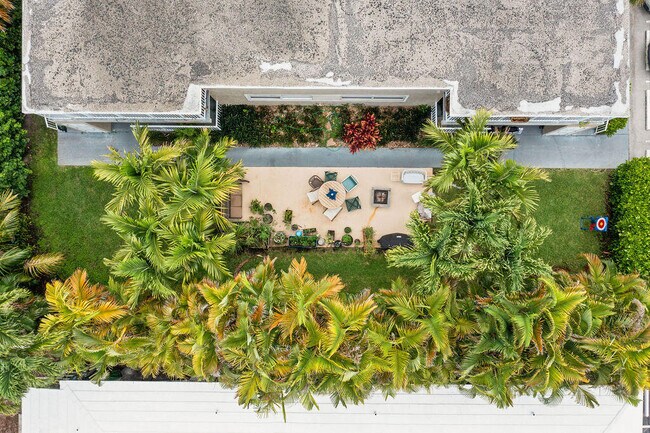 112 Tacoma Ln in West Palm Beach, FL - Building Photo - Building Photo