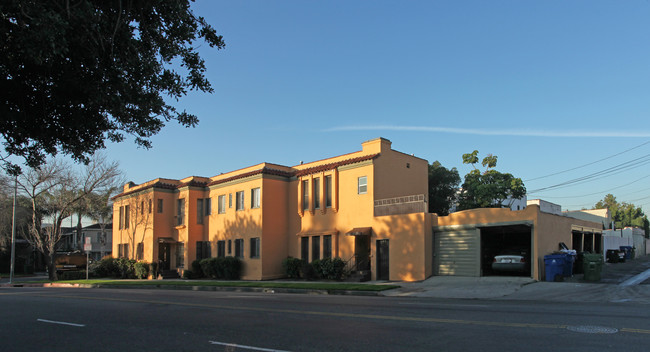 Westwood Crescent Heights in Los Angeles, CA - Building Photo - Building Photo