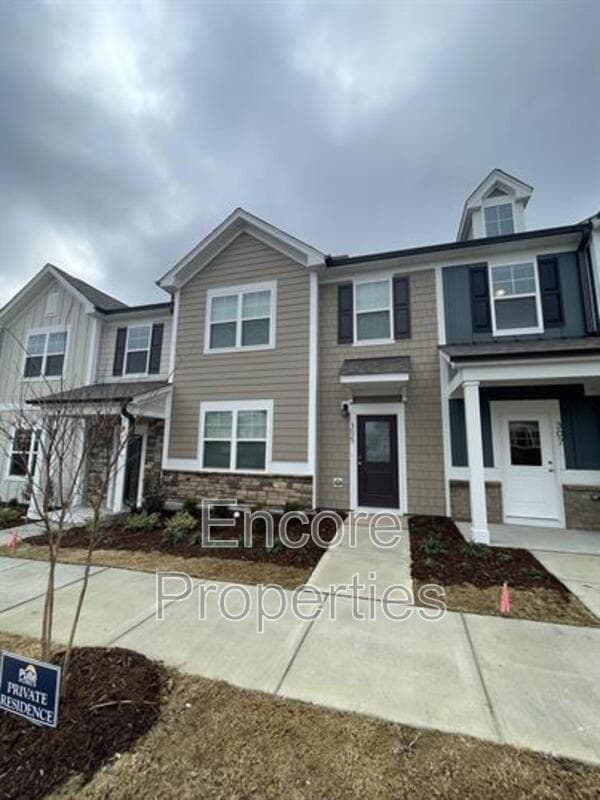 property at 305 Ribbon Rail St
