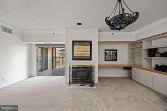 6072 Main St in Voorhees Township, NJ - Building Photo - Building Photo