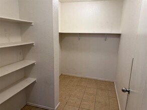 2011 Cap Rock Ln in Grand Prairie, TX - Building Photo - Building Photo