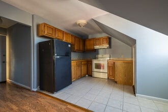 56 Park Ave in Bridgeport, CT - Building Photo - Building Photo