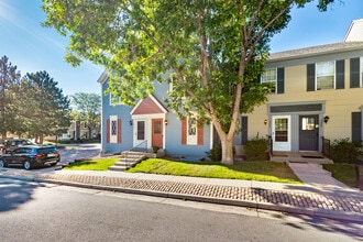 3556 Queen Anne Way in Colorado Springs, CO - Building Photo - Building Photo