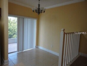 6548 Osprey Lake Cir in Riverview, FL - Building Photo - Building Photo