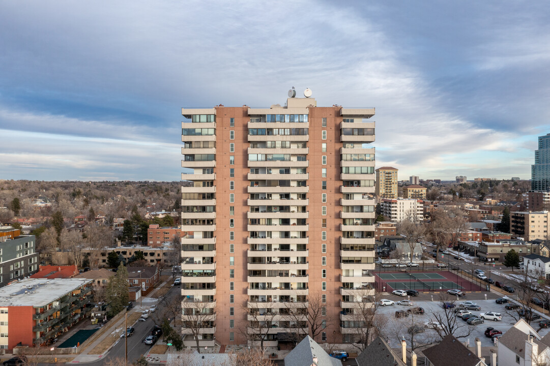 Ambassador East Condo in Denver, CO - Building Photo