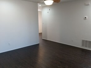 43 Rainbow Rd in Edgewood, NM - Building Photo - Building Photo