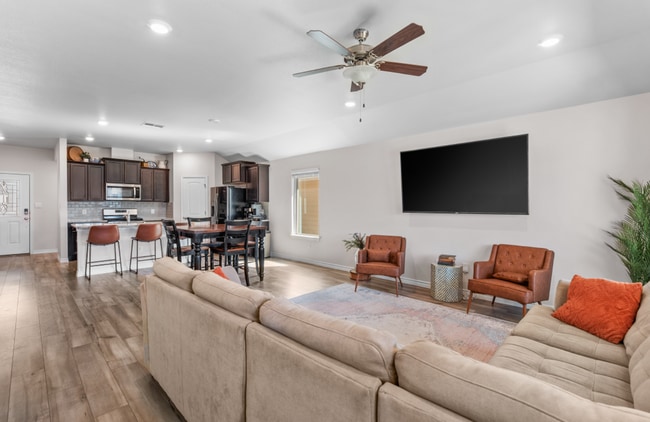 1205 Carnaby St in Corpus Christi, TX - Building Photo - Building Photo