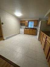 703 Coolidge Ave in Little Chute, WI - Building Photo - Building Photo