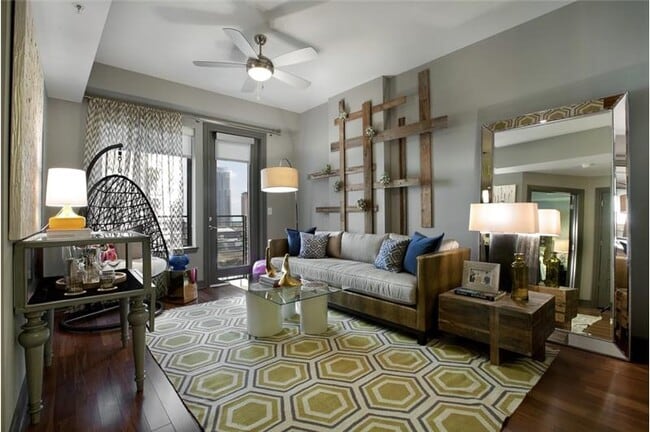 112 Sandra Muraida Way in Austin, TX - Building Photo - Building Photo