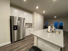 Room in Townhome on Memorial Pkwy in Charlotte, NC - Building Photo