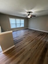 1428 Grandview Dr in Warrensburg, MO - Building Photo - Building Photo