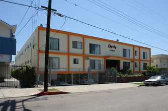 Kingsley Terrace in Los Angeles, CA - Building Photo - Building Photo