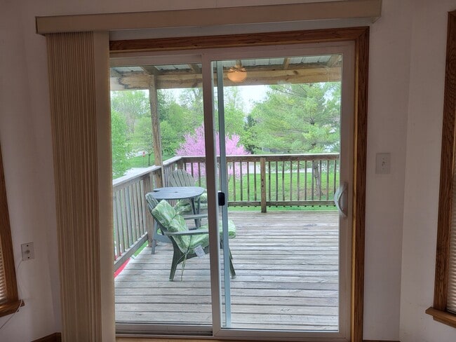 312 N Illinois St, Unit 2nd Floor in Remington, IN - Building Photo - Building Photo