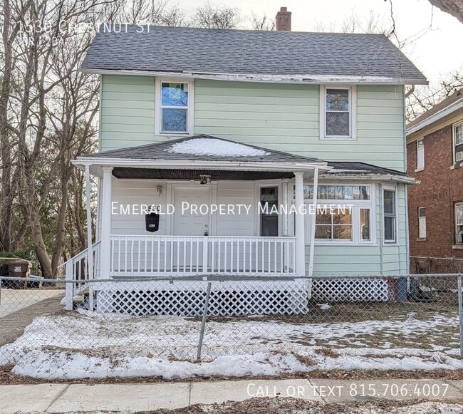 property at 1530 Chestnut St