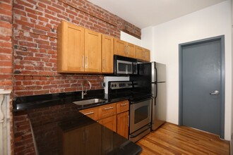 19 Fulton Street in Newark, NJ - Building Photo - Building Photo