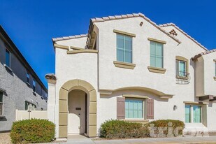 12589 W Lindbergh Dr in Peoria, AZ - Building Photo