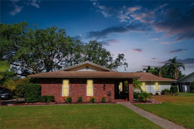 property at 1624 Sheffield Dr