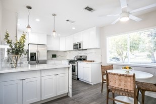 The CitiZen South Bay on Anza in Torrance, CA - Building Photo