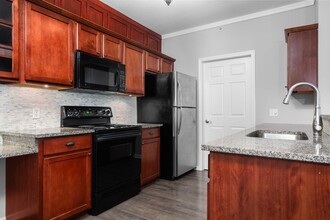 331 Scio Village Ct in Ann Arbor, MI - Building Photo - Building Photo