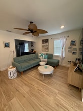 3765 21st Ave S in St. Petersburg, FL - Building Photo - Building Photo